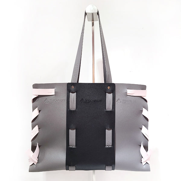 Weaveasy Laptop Tote Bag with colorful straps and DiSCARVERY pouch, showcasing its customizable design and spacious interior.