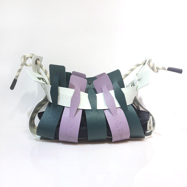 Weaveasy Swing Bag with customizable color straps and adjustable strap, featuring a DiSCARVERY pouch bag.