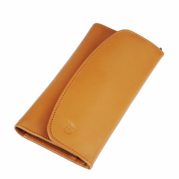 Elegant women leather clutch wallet with magnetic flip closure, designed for organizing cards, cash, and mobile phone.