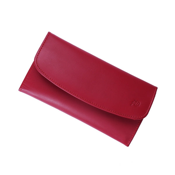 Elegant women leather clutch wallet with magnetic flip closure, designed for organizing cards, cash, and mobile phone.