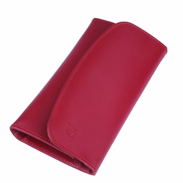 Elegant women leather clutch wallet with magnetic flip closure, designed for organizing cards, cash, and mobile phone.