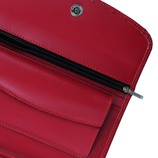 Elegant women leather clutch wallet with magnetic flip closure, designed for organizing cards, cash, and mobile phone.