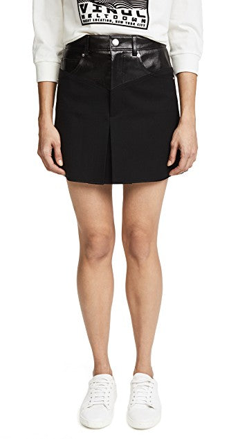 Women Real Lambskin Leather Slim Fit Skirt in knee-length pencil style with satin lining and pockets.