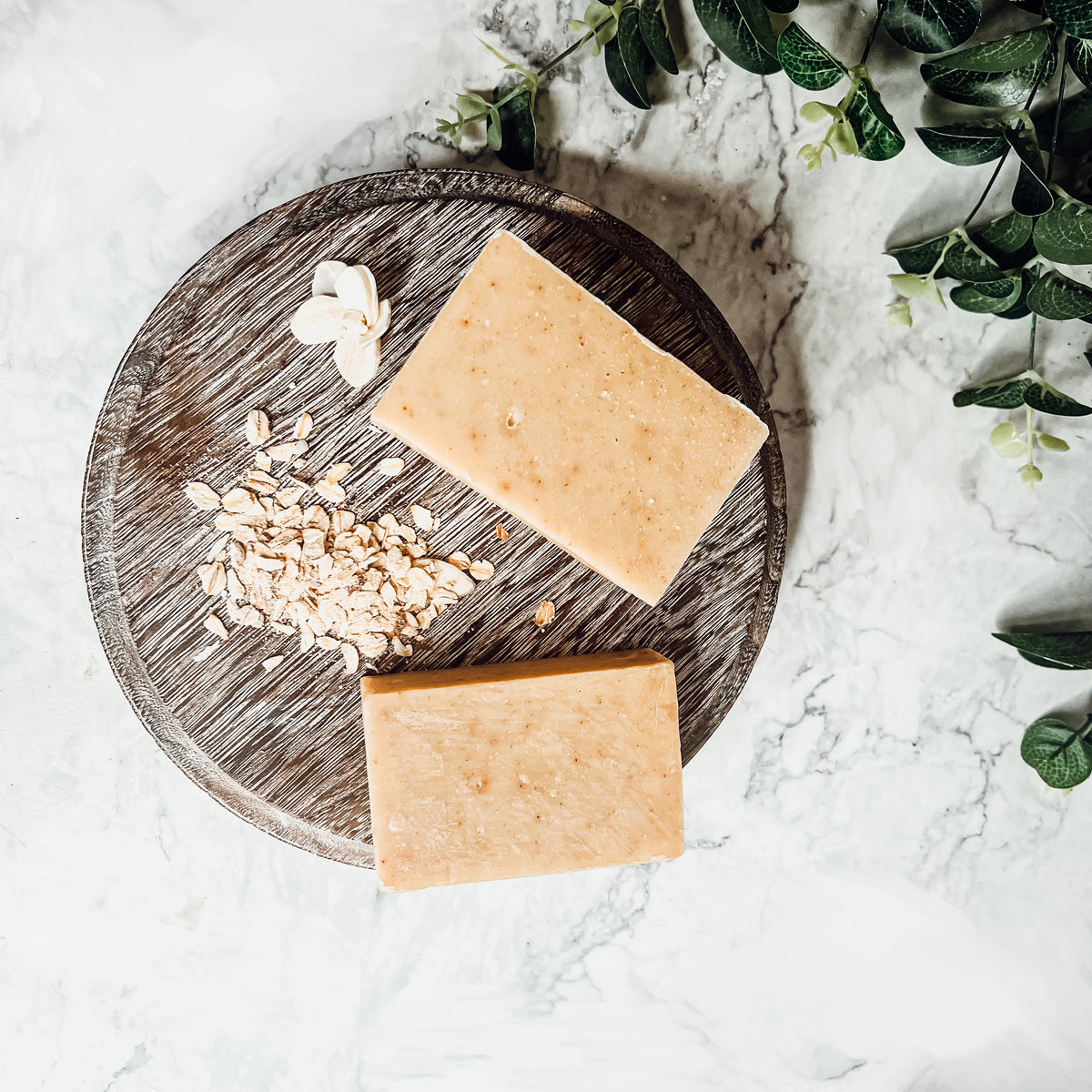 Oatmeal Spice soap bar with a sweet and delicate scent, featuring a hint of spice, handcrafted with organic ingredients.