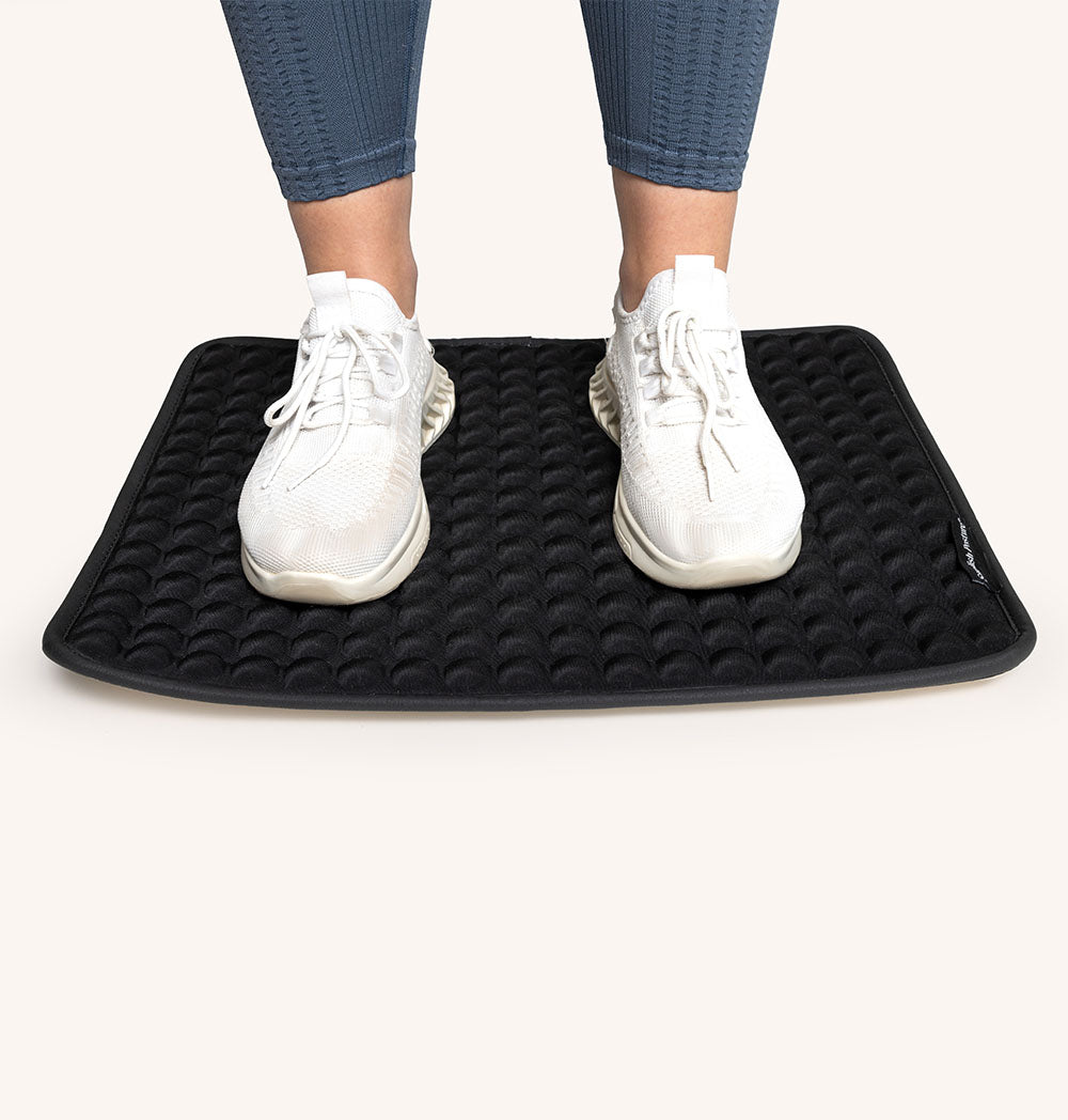 GelUp Standing Mat featuring cooling gel pads, ergonomic design, and non-slip bottom surface, ideal for standing or sitting comfortably.