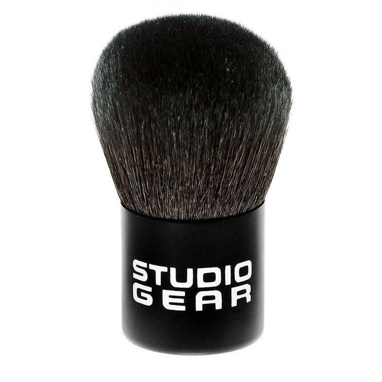 Studio Gear Cosmetics #1 Kabuki Brush with soft goat hair bristles, ideal for applying mineral and pressed powders.