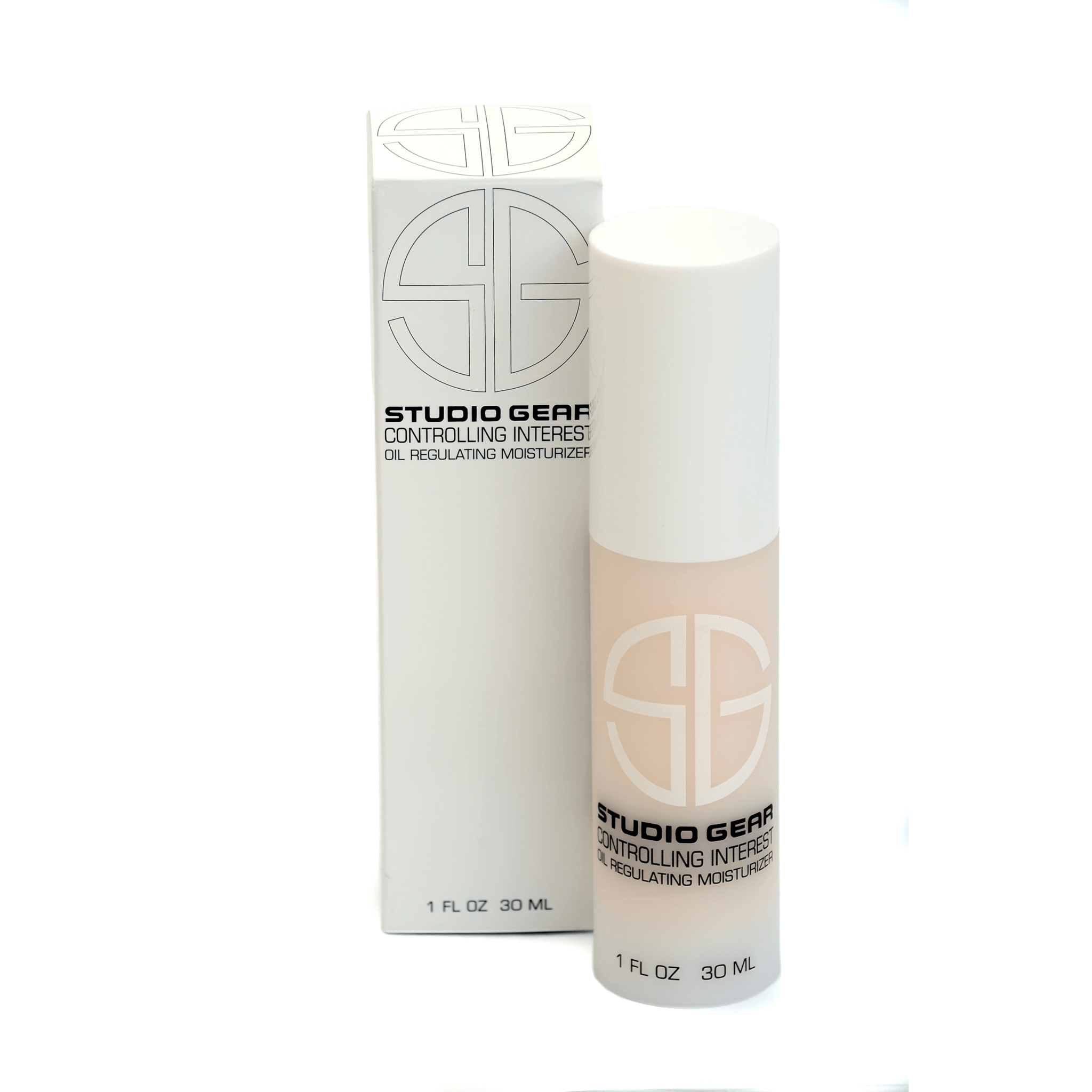 Studio Gear Cosmetics Controlling Interest Oil Regulating Moisturizer in a sleek container, showcasing its hydrating and oil-controlling properties.