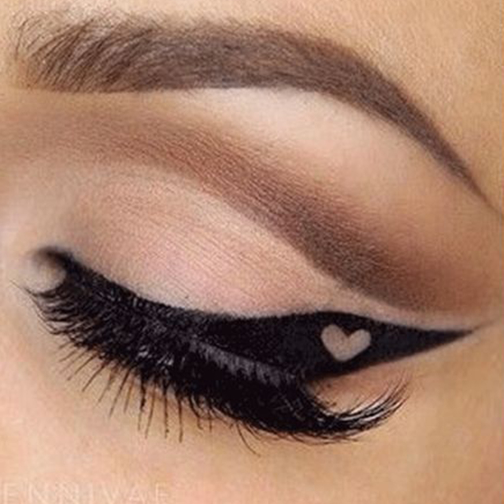 Double head makeup eyeliner XH featuring a liquid eyeliner and correction pen for flawless eye makeup application.