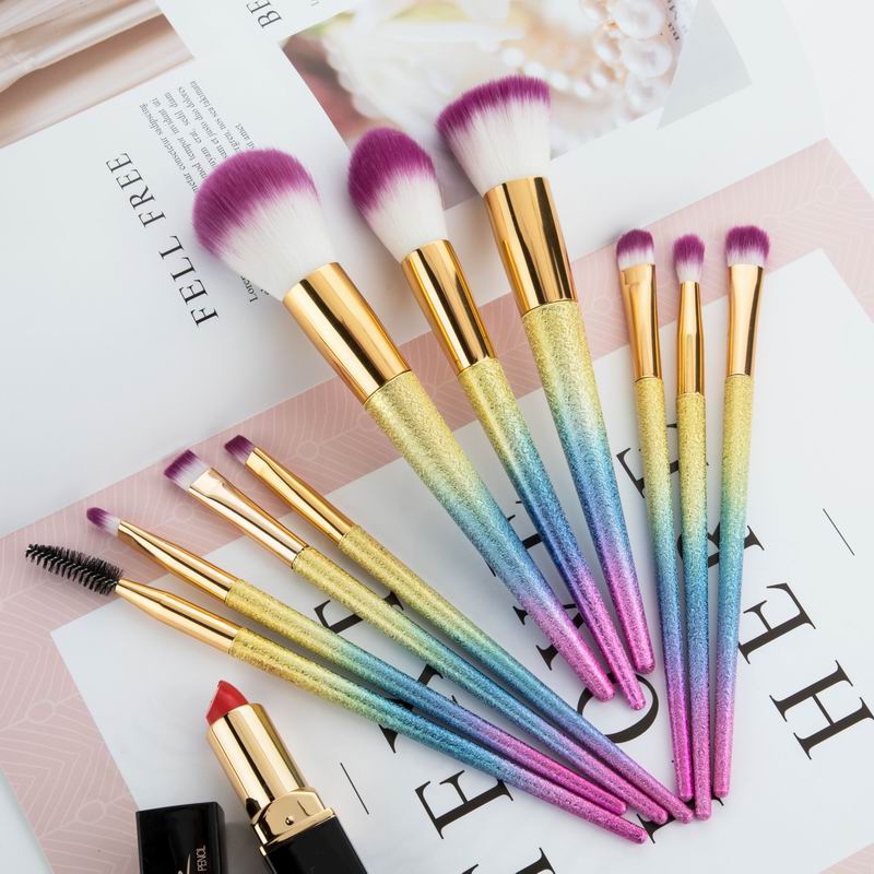 Professional 10pcs Makeup Brushes set featuring gradient design, ideal for flawless makeup application.