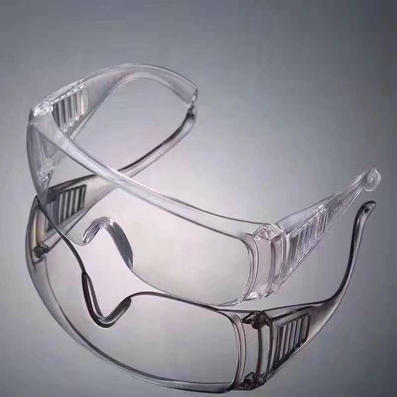 A pair of clear protective goggles designed for comfort and optimal eye protection, suitable for various everyday tasks.