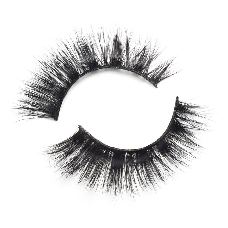 SASHA Mink Lashes displayed in elegant packaging, showcasing their luxurious 3D design made from real mink fur.