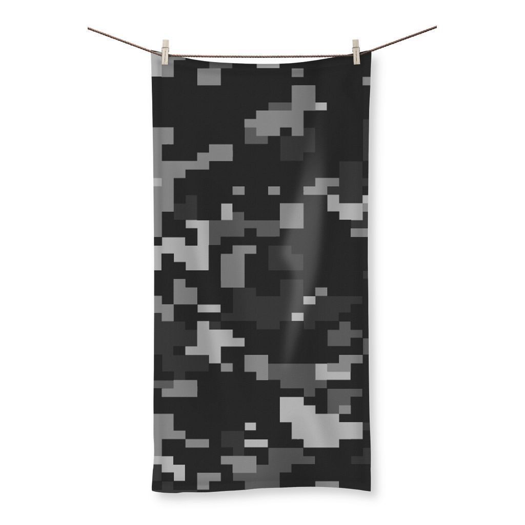 Camofludge 4 Beach Towel featuring a vibrant full-color design on one side and a soft terry towelling loop on the reverse, perfect for beach and gym use.