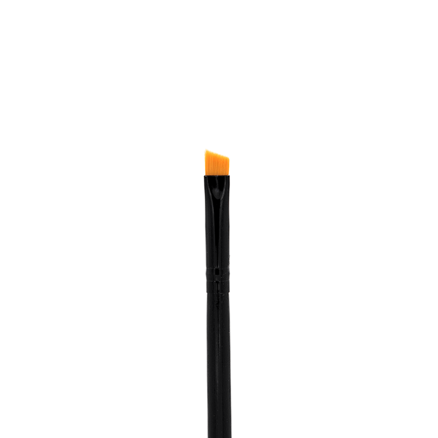 Angle Eyeliner Brush BK11 with slanted tip and polished black ferrule, featuring a high gloss birch wood handle.