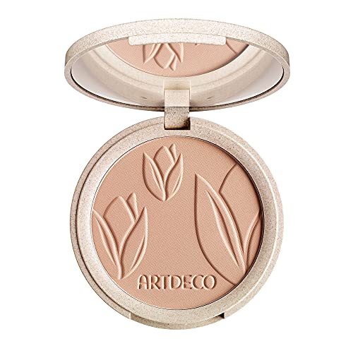 Artdeco Natural Finish Compact Foundation in Medium Beige, showcasing its sleek compact design and smooth texture.