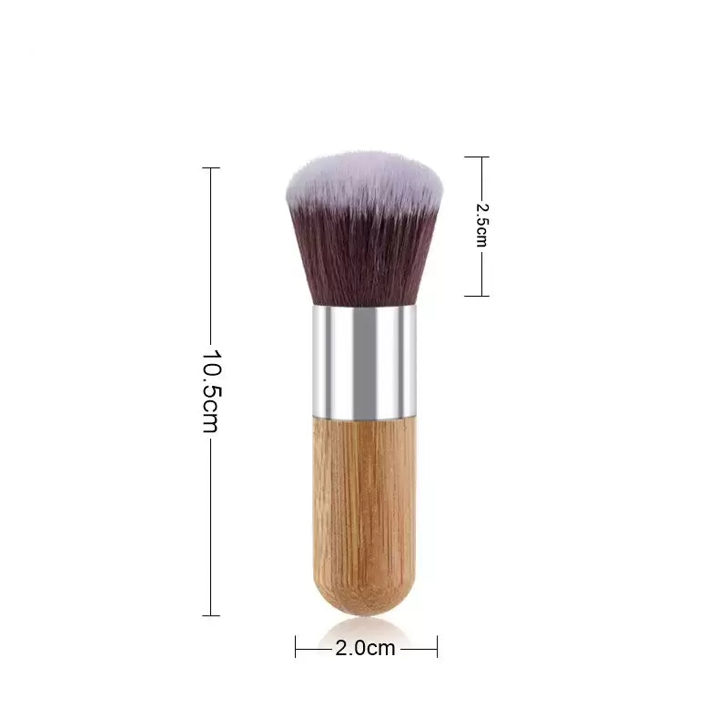 A high-quality blush brush with soft synthetic bristles, designed for flawless makeup application and suitable for sensitive skin.