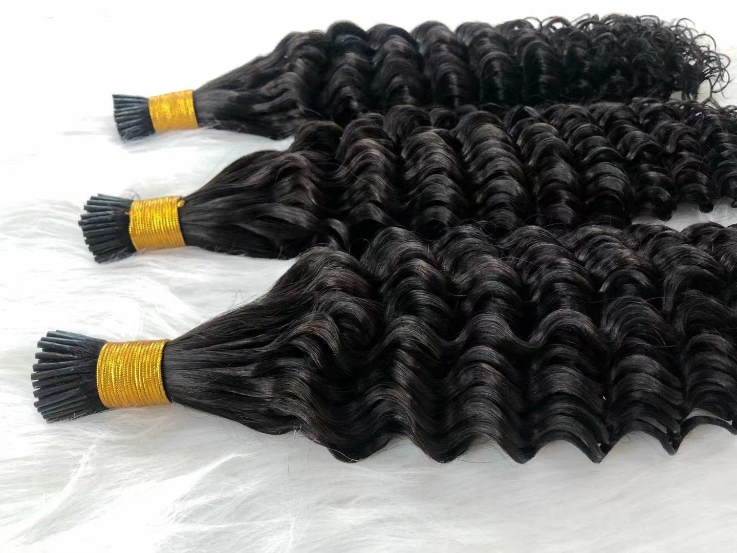 Brazilian Deep Wave Human Hair i Tip Microlinks in natural black color, showcasing deep wave texture and bulk braiding options.