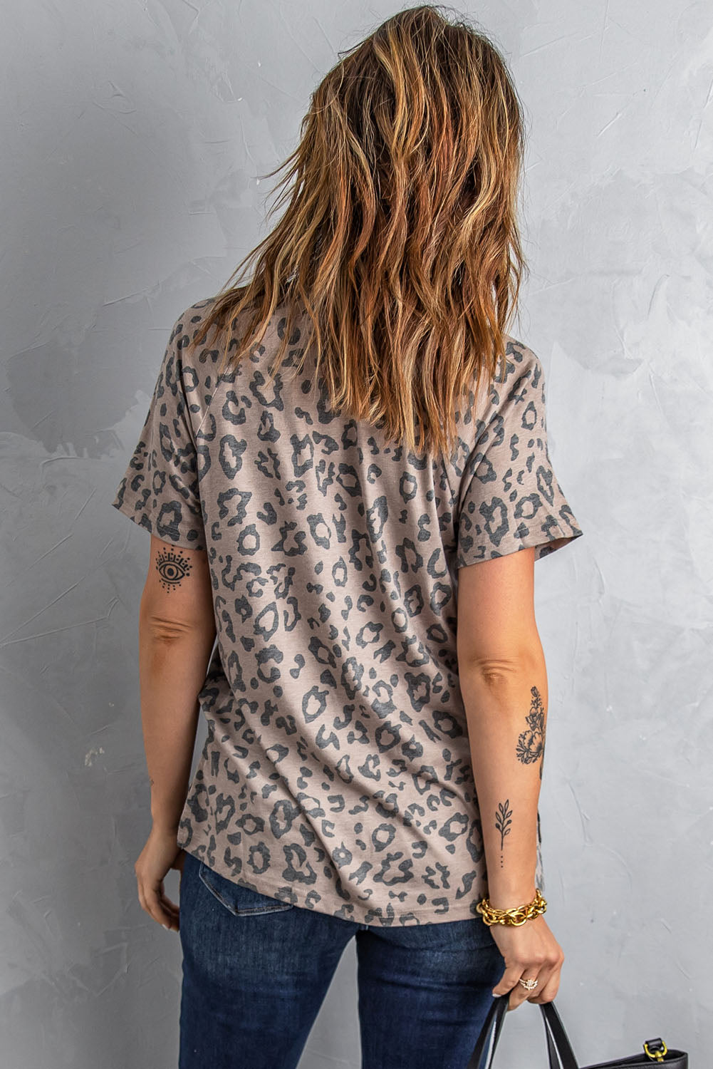 Brown V Neck Front Pocket Leopard Tee featuring a stylish leopard print design, perfect for summer wear.