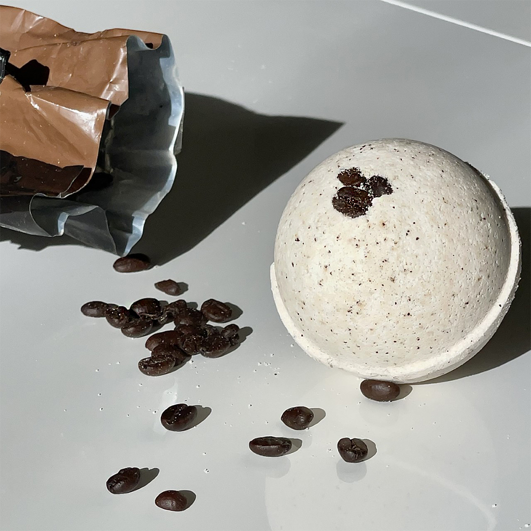 Cappuccino and Coffee Bean Bath Bomb, 8 oz, featuring natural coffee grounds and a rich cappuccino scent, perfect for a relaxing bath.