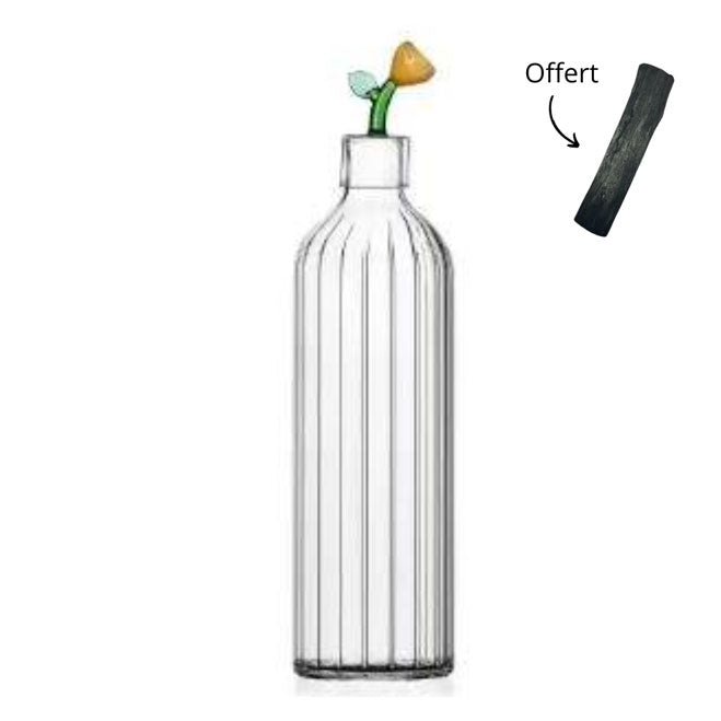 Carafe en verre design avec capot sculpté en fleur et bâton de charbon Binchotan pour purification de l'eau.