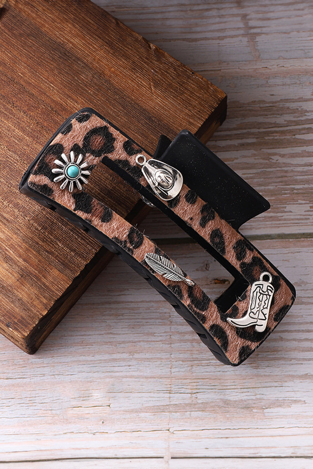 Chestnut leopard patterned square hair clip, stylish and durable, perfect for all hair types.