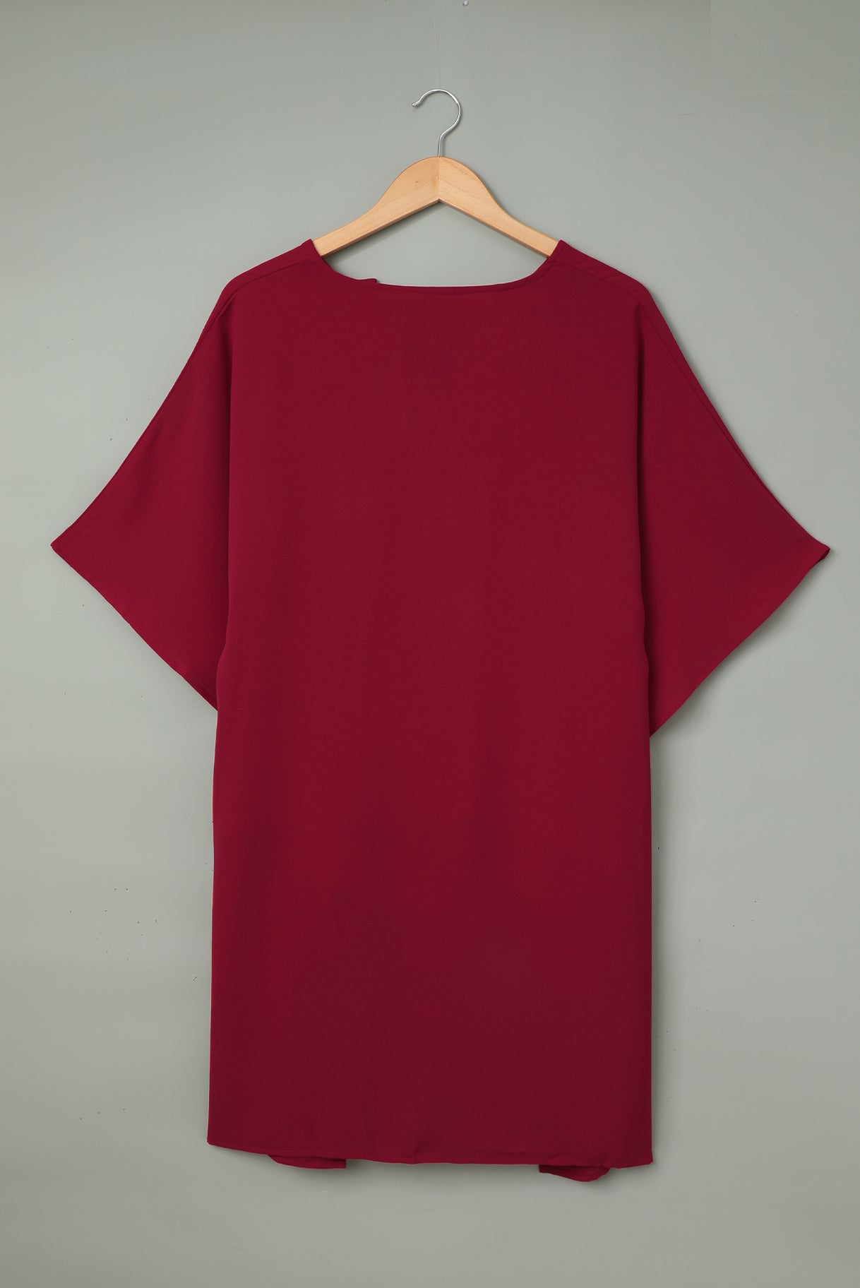 Fiery Red Chic High Low Kimono Top featuring elegant v-neck and dramatic kimono sleeves, perfect for stylish outfits.