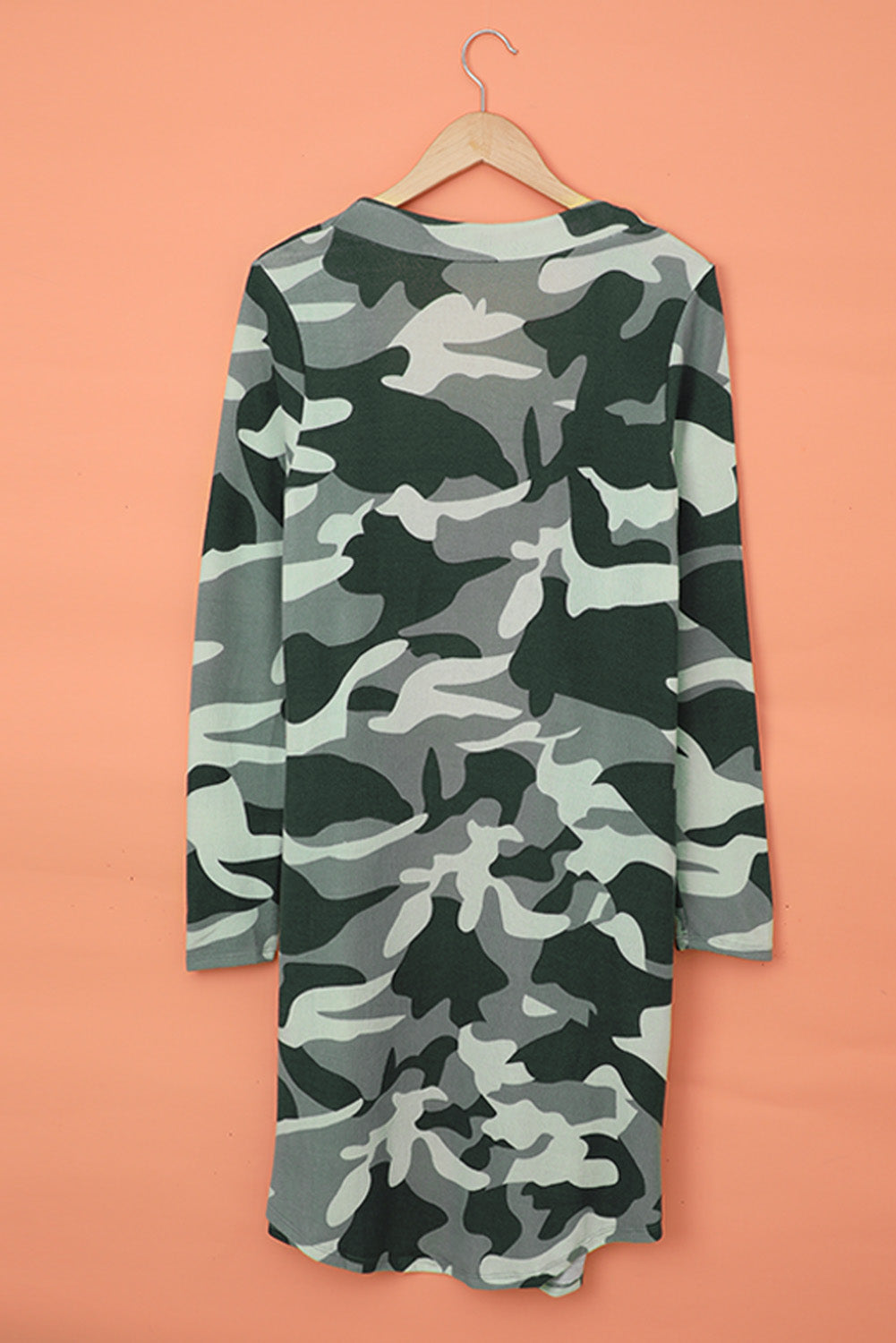 A stylish green camo print long cardigan with an open front and long sleeves, perfect for casual wear.