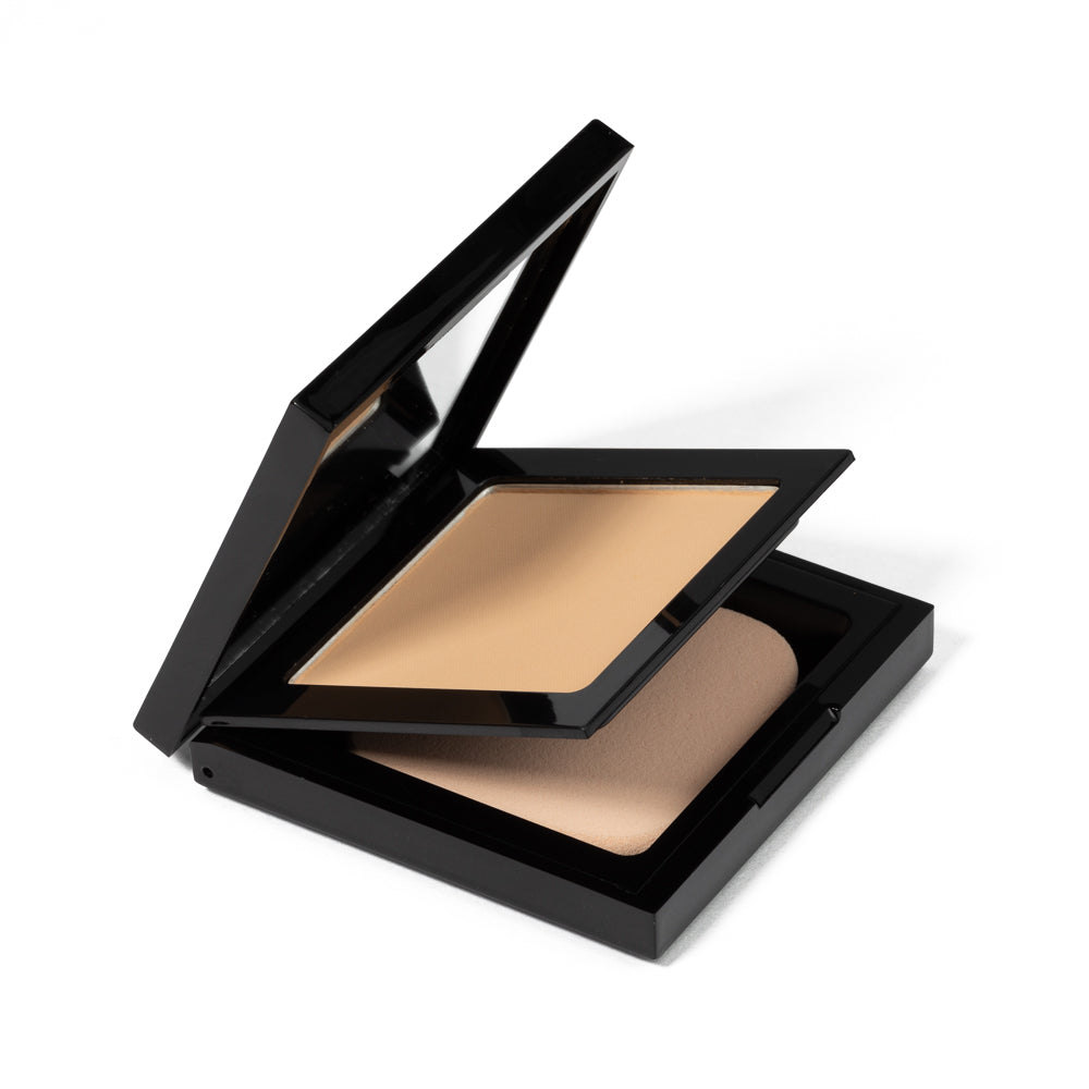 EpiLynx Hydrating Powder Foundation in a compact with a sponge, showcasing its matte finish and available shades.