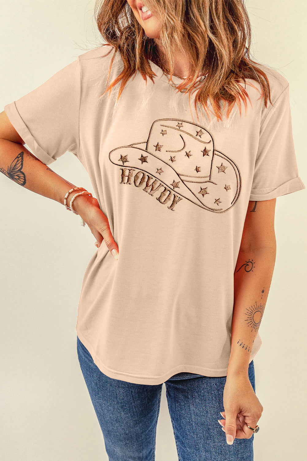 Khaki HOWDY Cowboy Hat Embroidered Graphic Tee featuring a stylish cowboy hat design, perfect for casual wear.