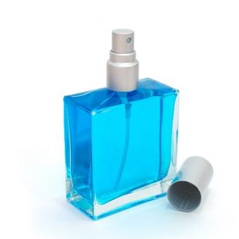 Set of 10 empty 100 ml perfume bottles with sprayers, ideal for DIY fragrances and travel.