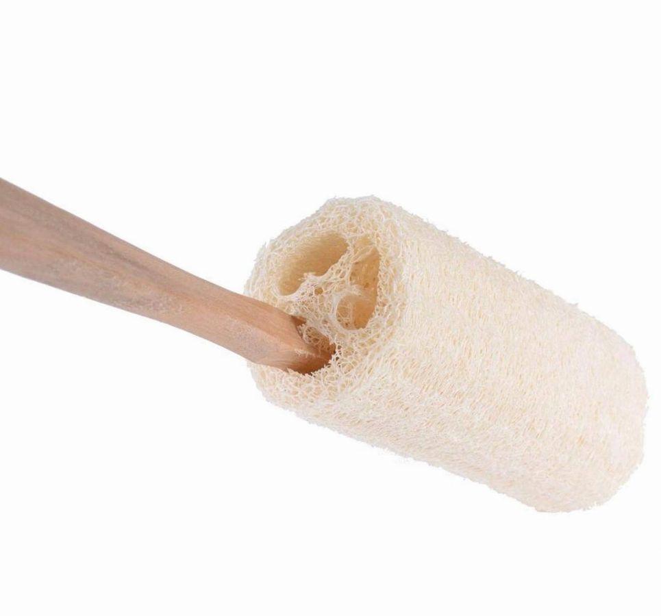 Natural loofah bath brush with a long wooden handle, showcasing its eco-friendly design and soft texture for effective skin exfoliation.