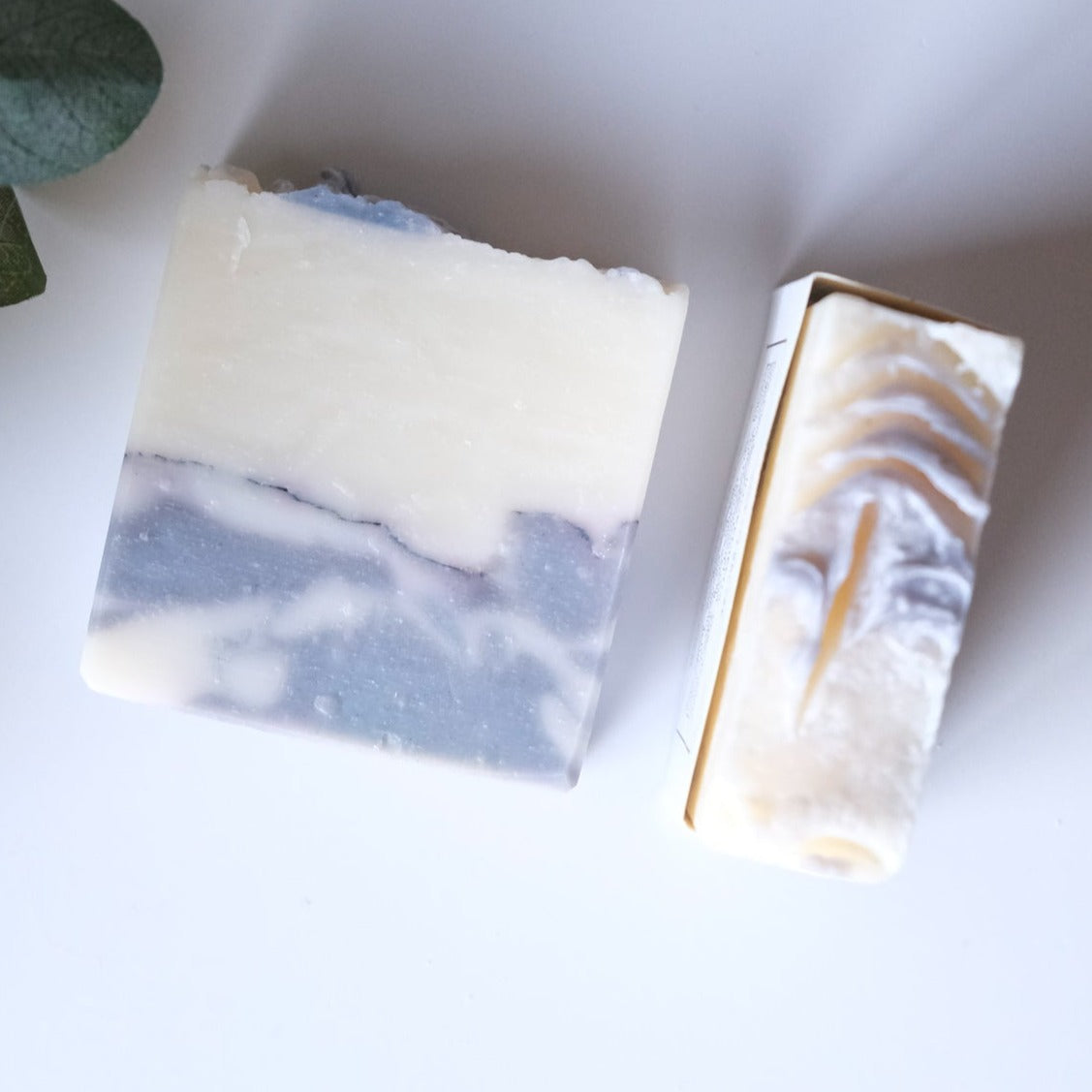 Ocean Breeze Soap Bar with natural indigo powder and kaolin clay, featuring a refreshing scent of peppermint, lavender, and lime.