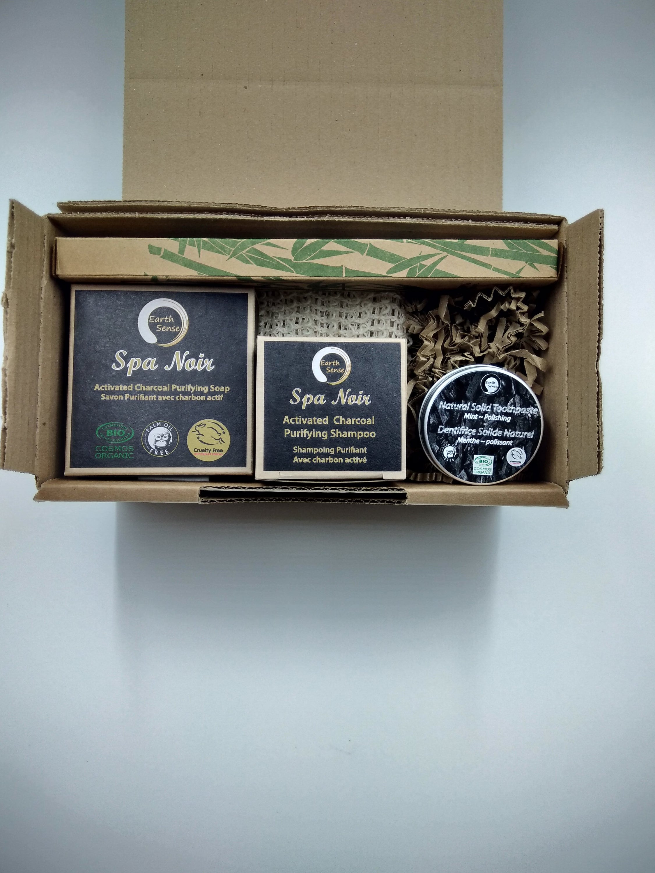 Organic Certified Spa Noir Solid Soap with activated charcoal and mint, showcasing its natural ingredients and eco-friendly packaging.