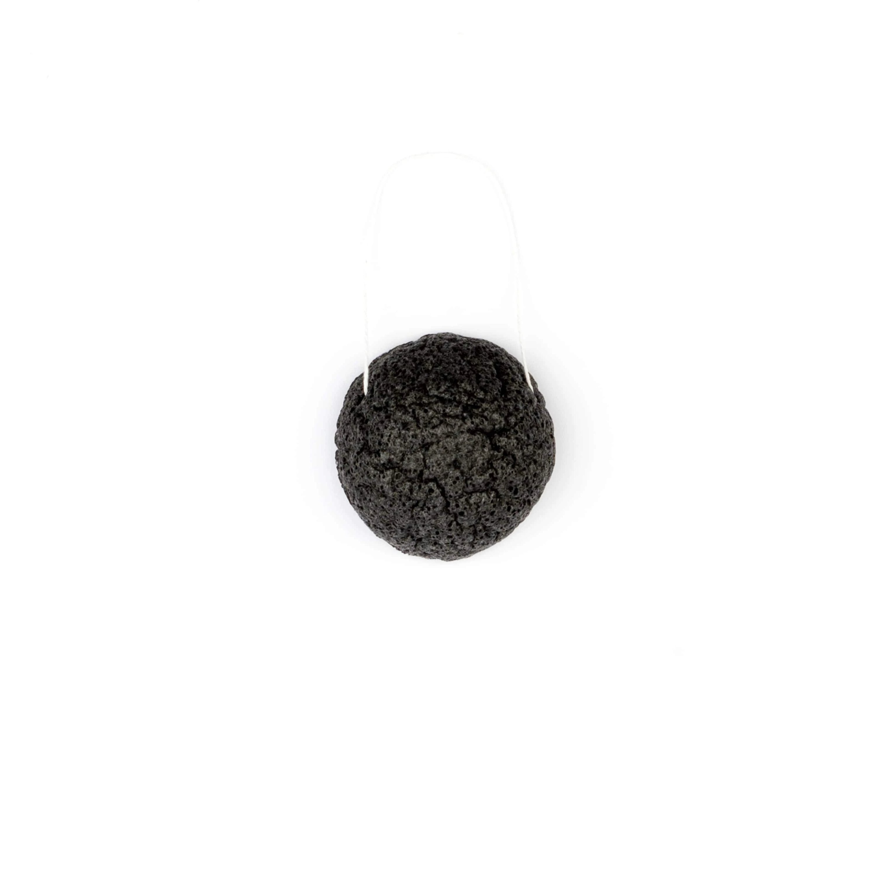 PearlBar Konjac & Charcoal Detoxifying Facial Sponge, a natural cleansing tool for deep exfoliation and detoxification of the skin.