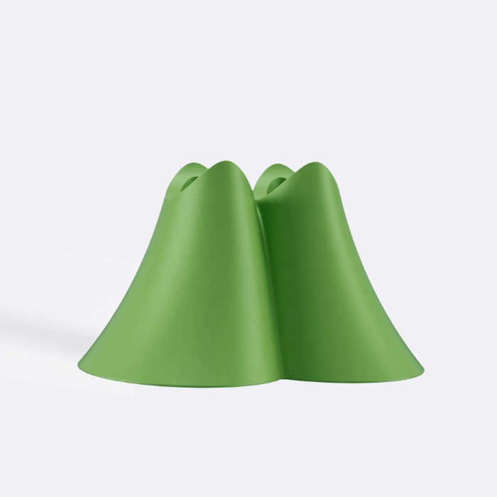 Stylish promis holder couple for toothbrushes, made from bioplastic with antibacterial properties, designed for modern bathrooms.