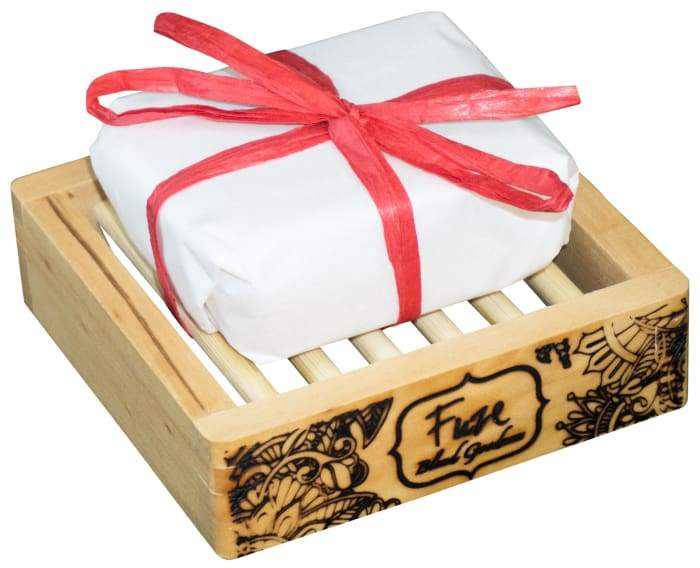 Romance - Burst Bar with Jasmine essential oil and wooden soap dish, designed for a luxurious bathing experience.