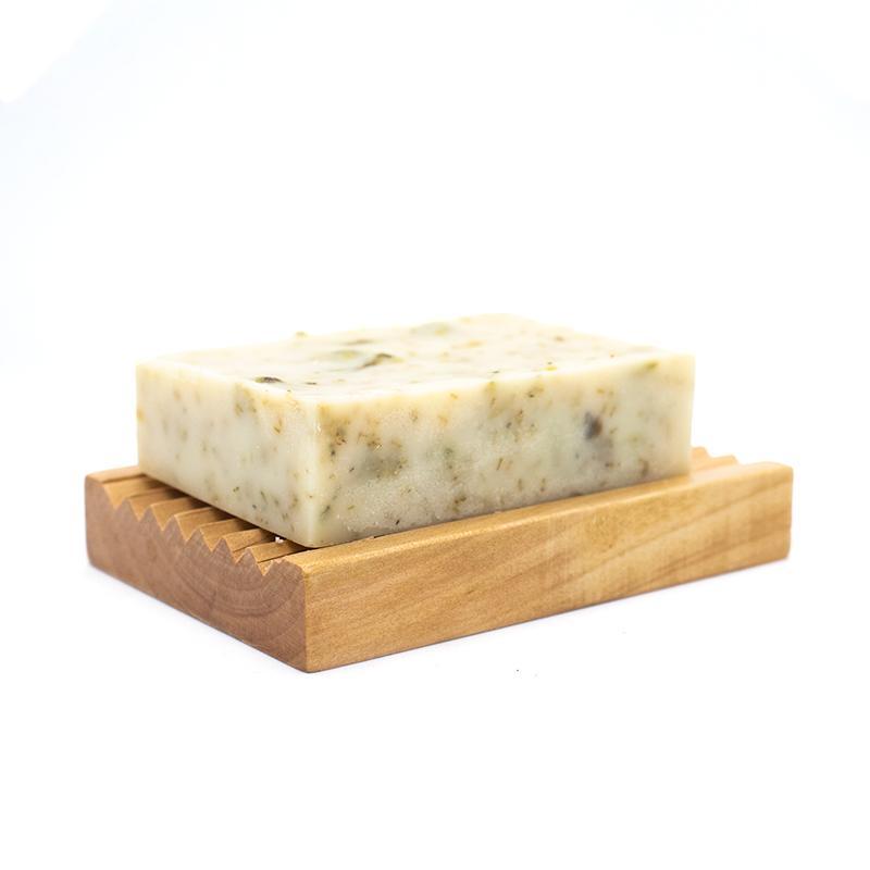 Steely Looks Soap 90g featuring chamomile, ylang ylang, and patchouli, showcasing its natural ingredients and floral scent.