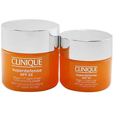 Clinique Superdefense SPF25 Home & Away Gift Set featuring 50ml and 30ml anti-aging creams in elegant packaging.