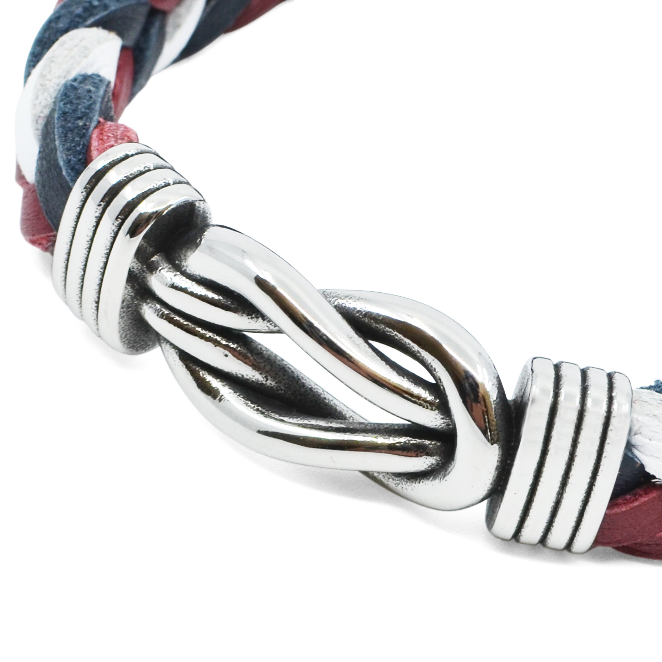 Braided Leather Milos Bracelet featuring genuine vegetable tanned leather and stainless steel clasp, handmade in Portugal.