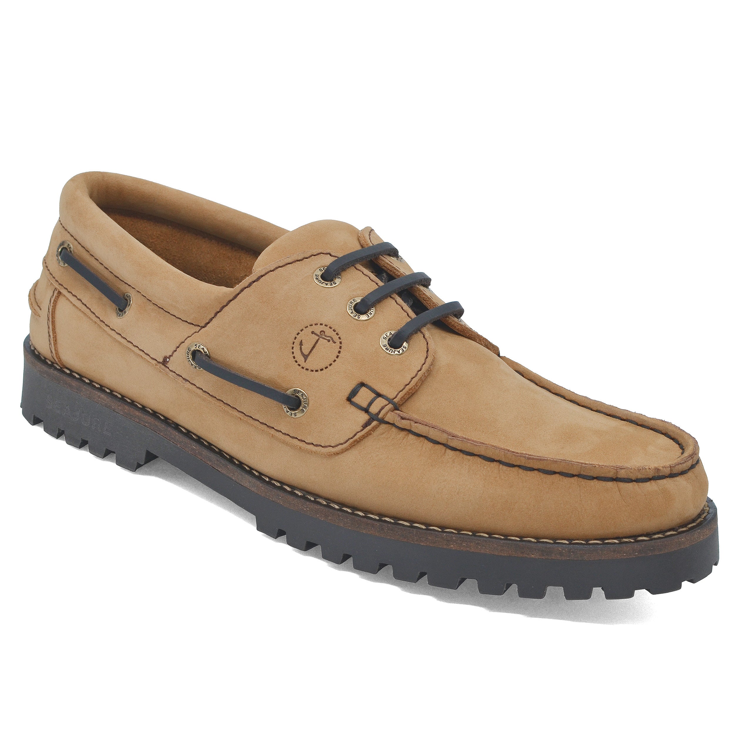 Seajure Lamu men boat shoe made of nubuck leather, featuring a comfortable insole and durable rubber sole, perfect for cold and humid days.