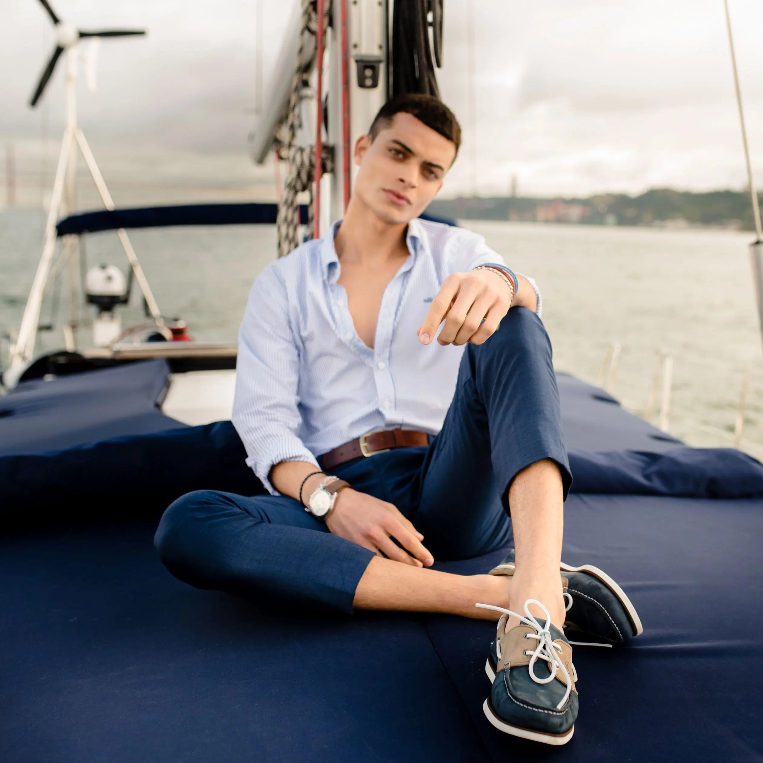 Seajure Costa Vicentina men boat shoe in nubuck leather, showcasing its elegant design and natural rubber sole.