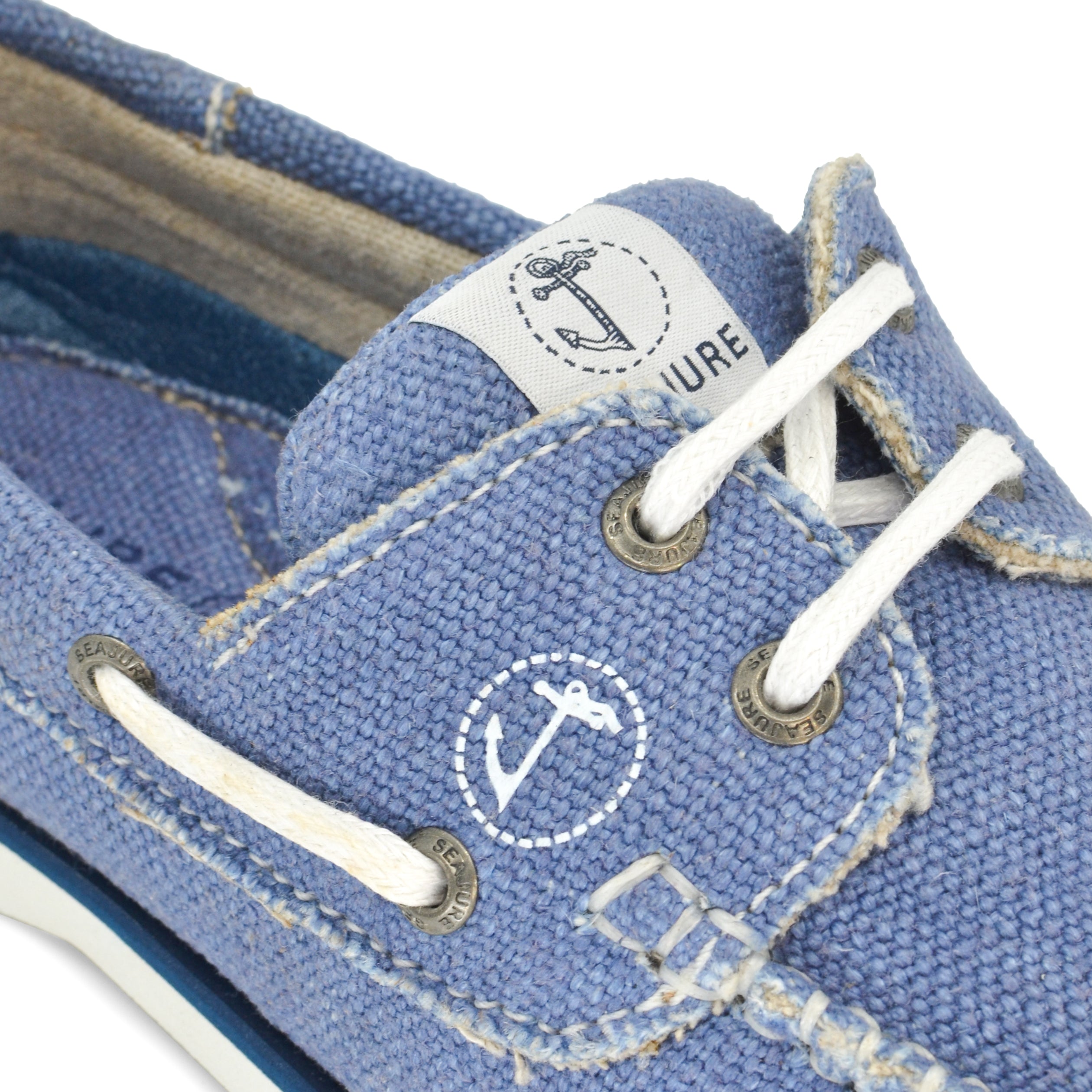 Men's Seajure Vegan Boat Shoes made from premium hemp, featuring a stylish design and natural rubber outsole.