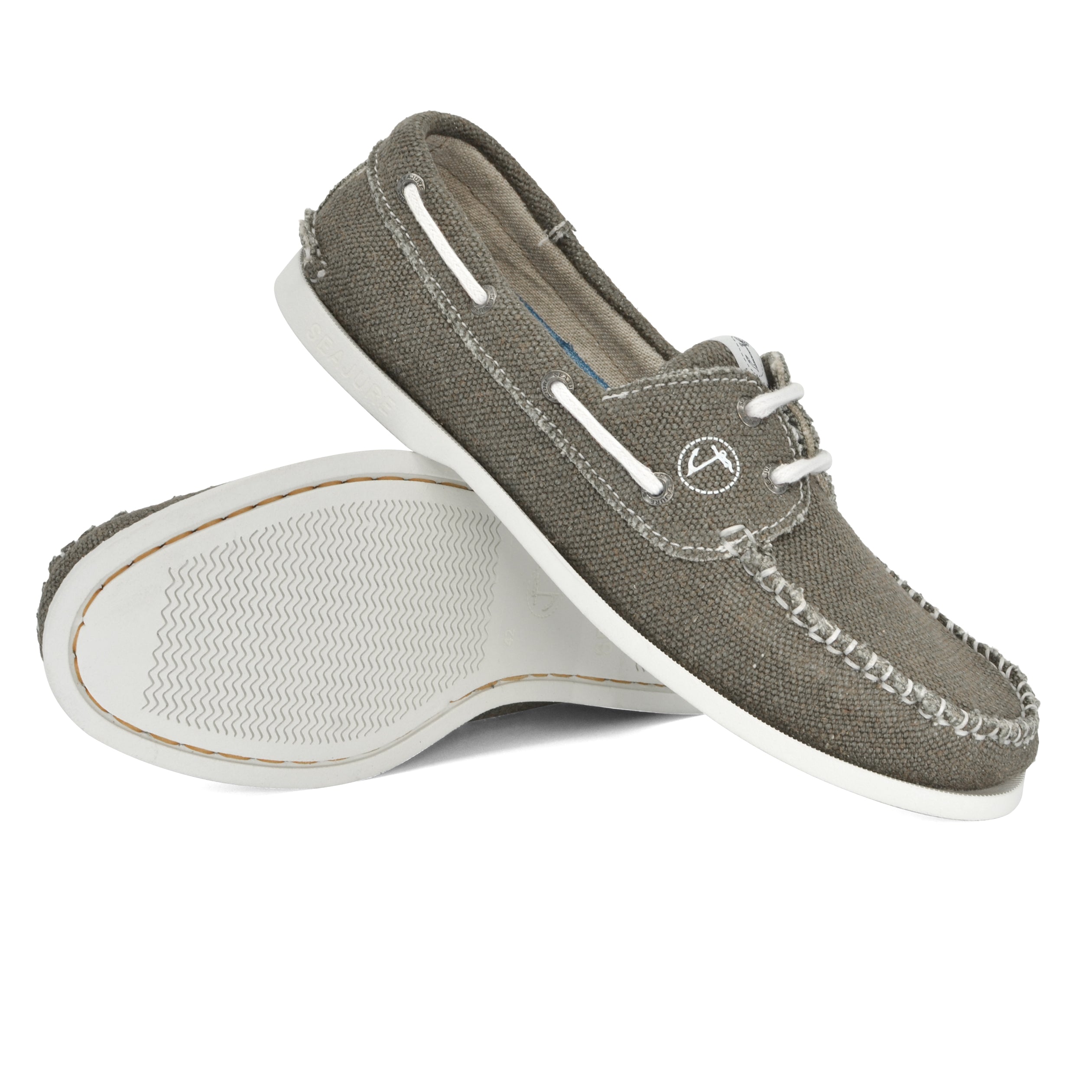 Seajure Vegan Boat Shoes Scopello made from premium hemp, showcasing their stylish design and eco-friendly materials.