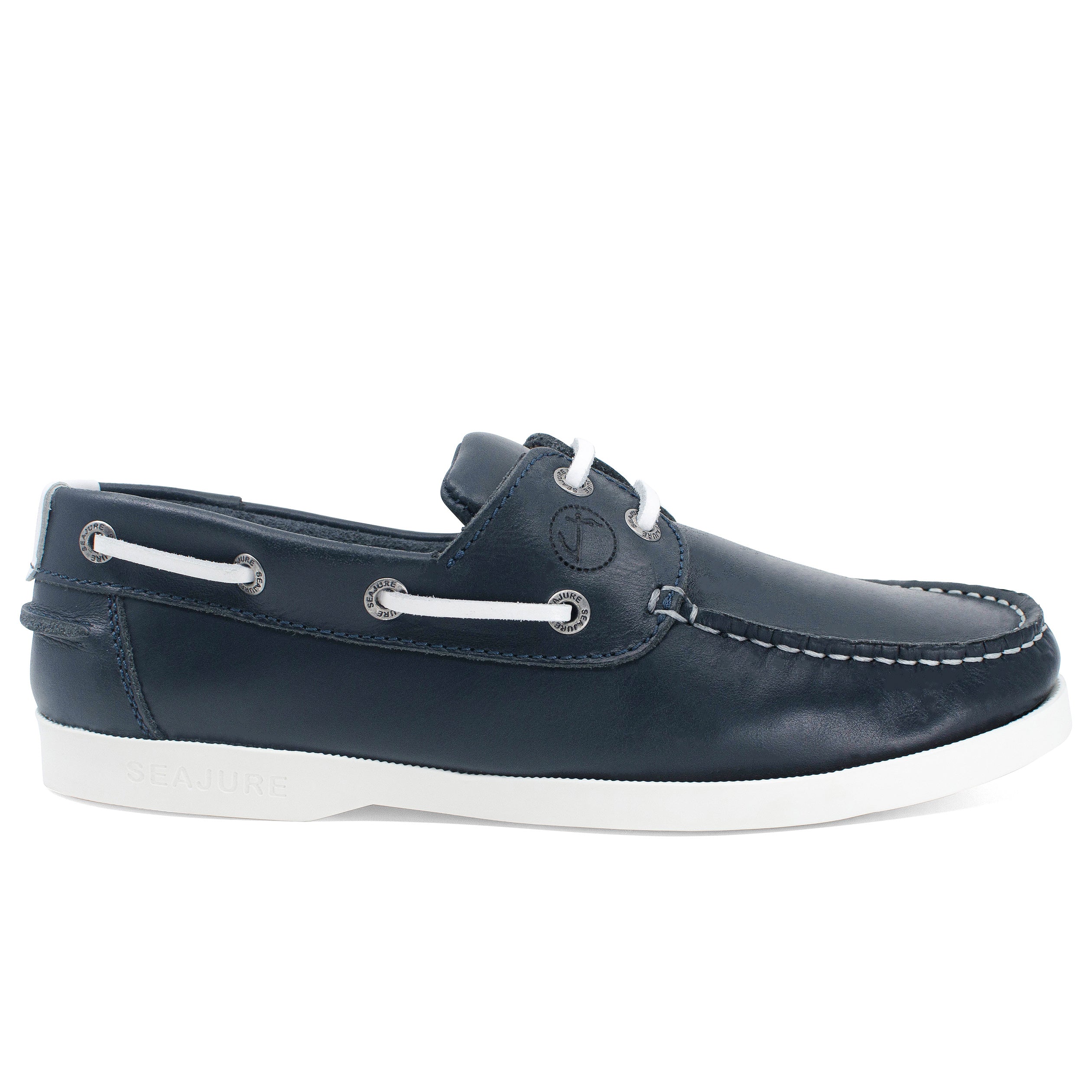 Seajure Cannon women boat shoe in elegant design, crafted from high-quality leather with a thermo rubber outsole, perfect for nautical adventures.