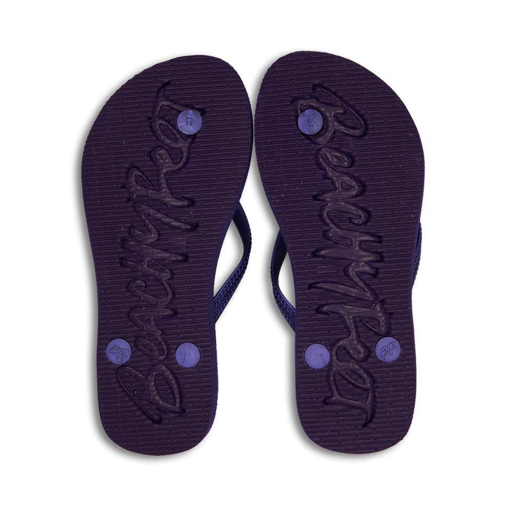 BeachyFeet® - Azul Marino flip flops featuring a deep navy blue color with a gold shimmer logo pin, designed for comfort and style.