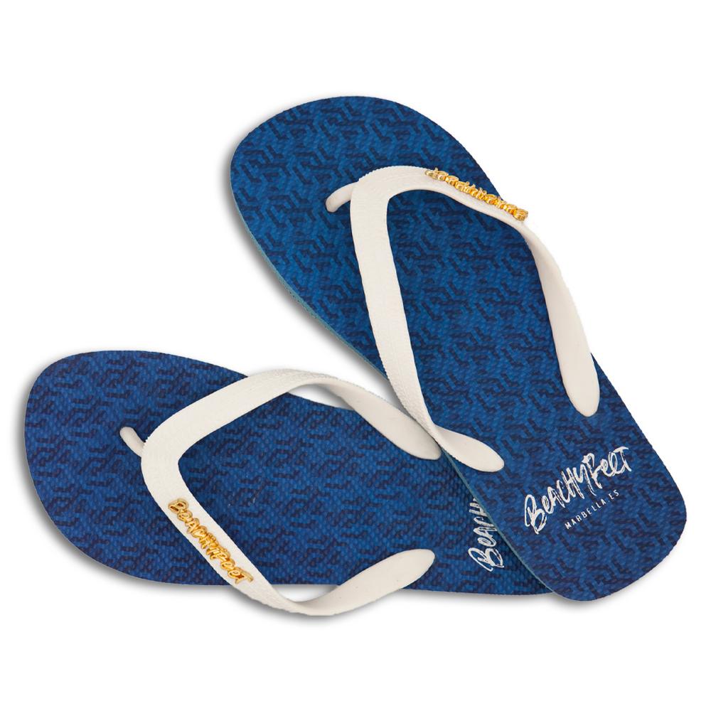 BeachyFeet® - Banus flip flops featuring a geometric pattern, lightweight design, and rugged strap, perfect for summer beach outings.