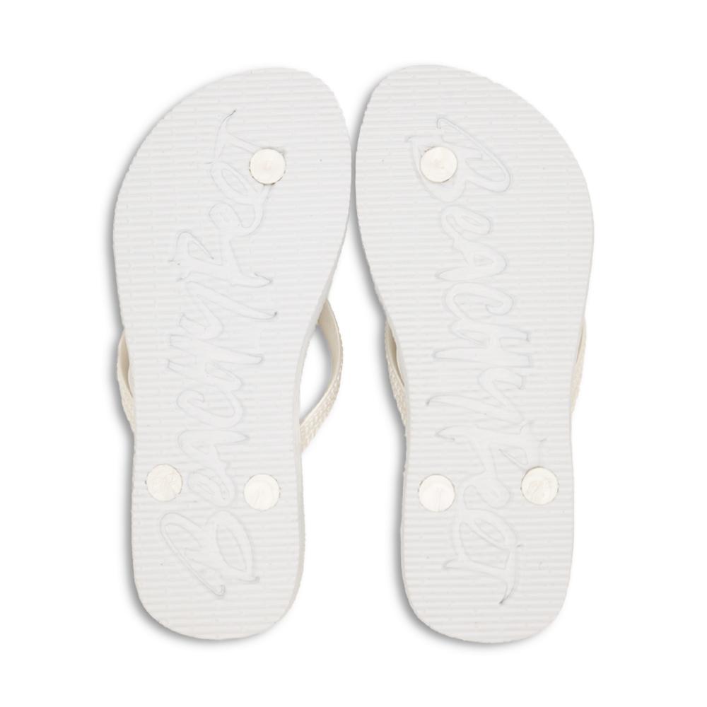 BeachyFeet® - Blanco flip flops featuring a white design with gold accents, perfect for summer wear.