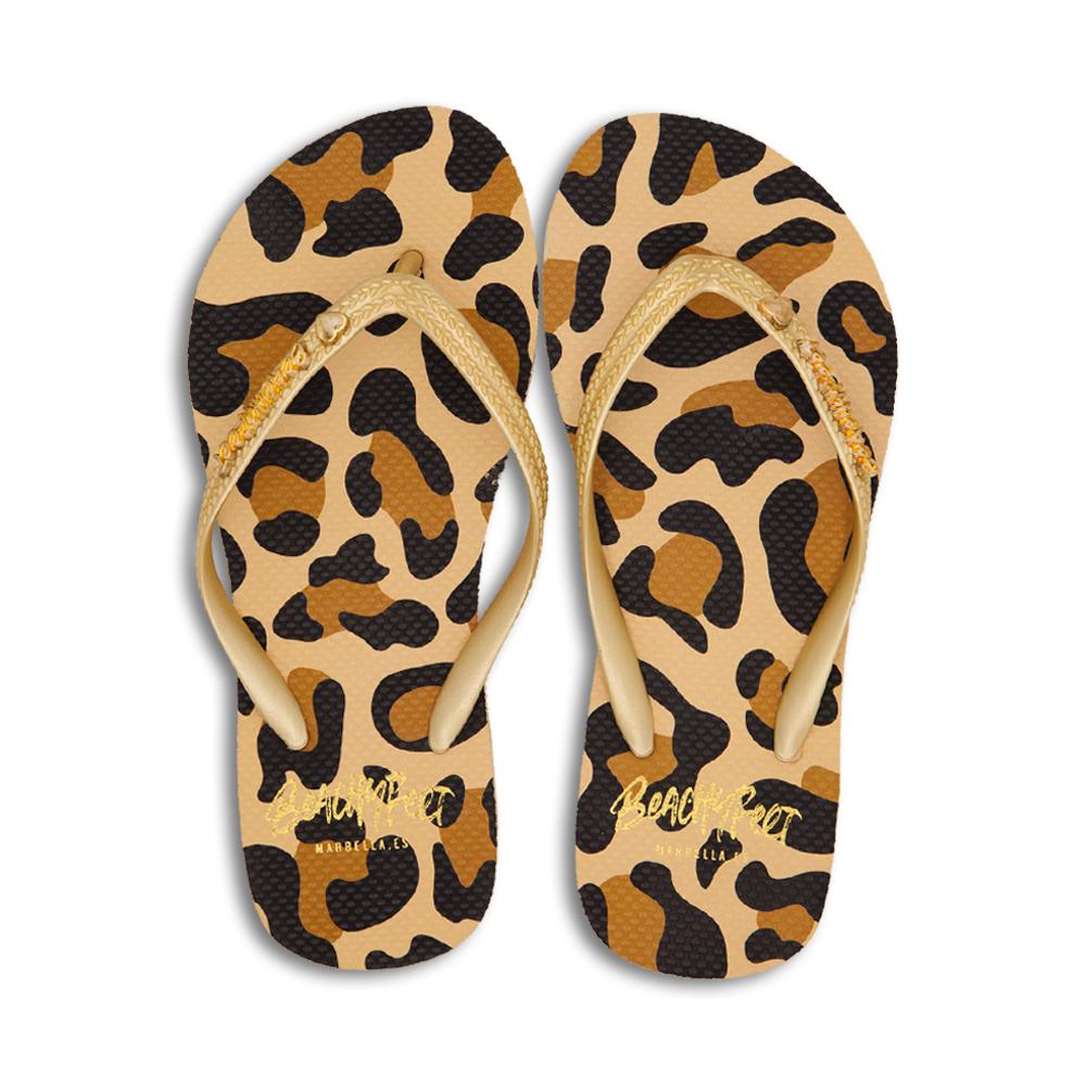 BeachyFeet® Leopardo flip flops featuring a stylish leopard print design, soft footbed, and lightweight construction, perfect for summer wear.