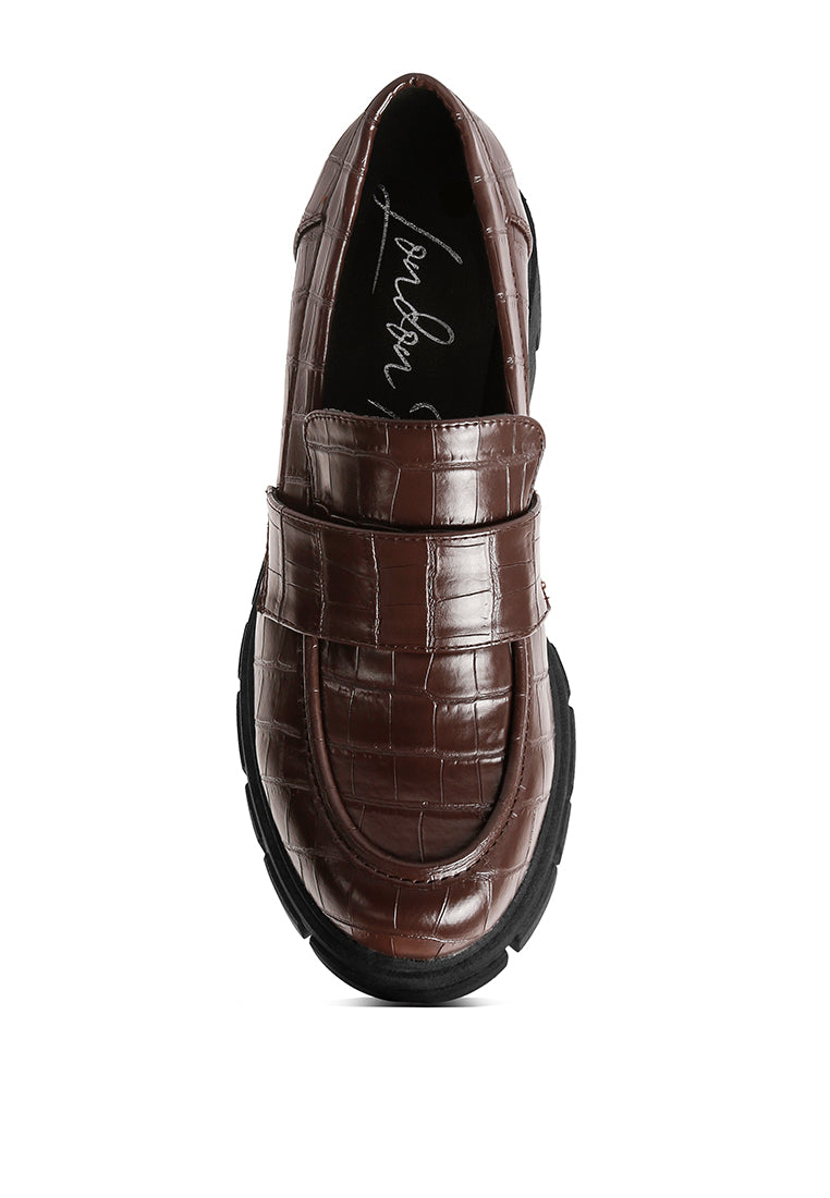 Benz Platform Loafer featuring chunky lug soles and stylish croc print design, perfect for trendy outfits.