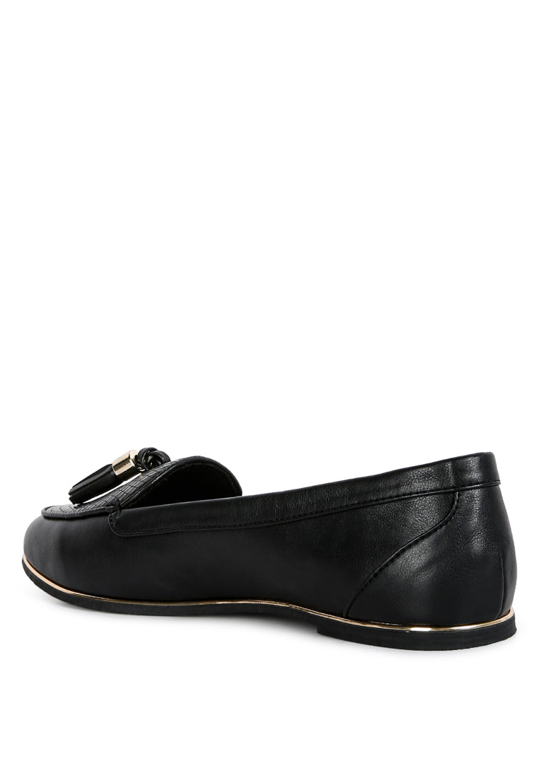 Cabbose Casual Bow Loafers featuring a stylish bow detail, cushioned insole, and durable PU material, perfect for women's casual wear.