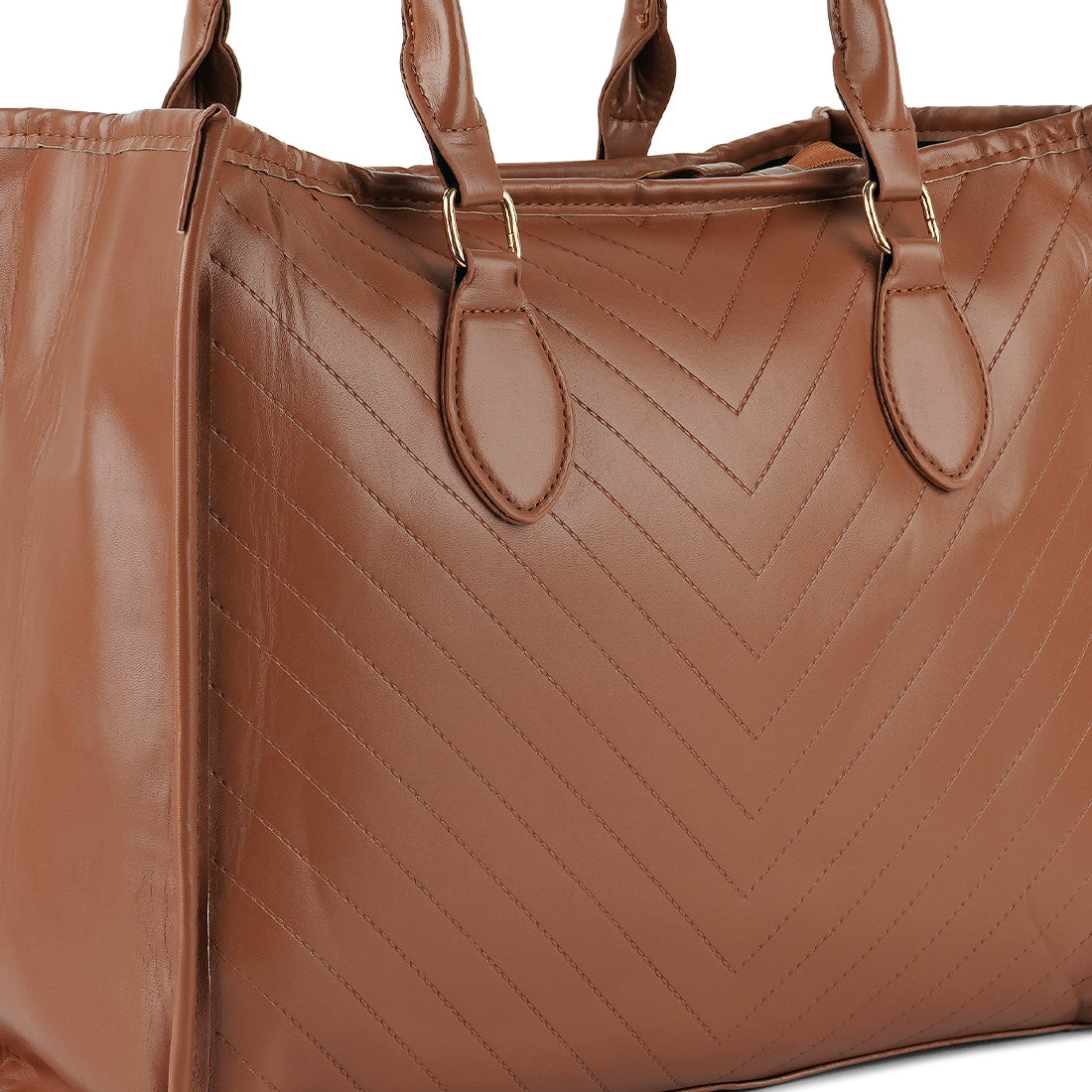 Chevron Pattern Tote Bag featuring a quilted surface, zipper closure, and sturdy short handles, ideal for everyday use.